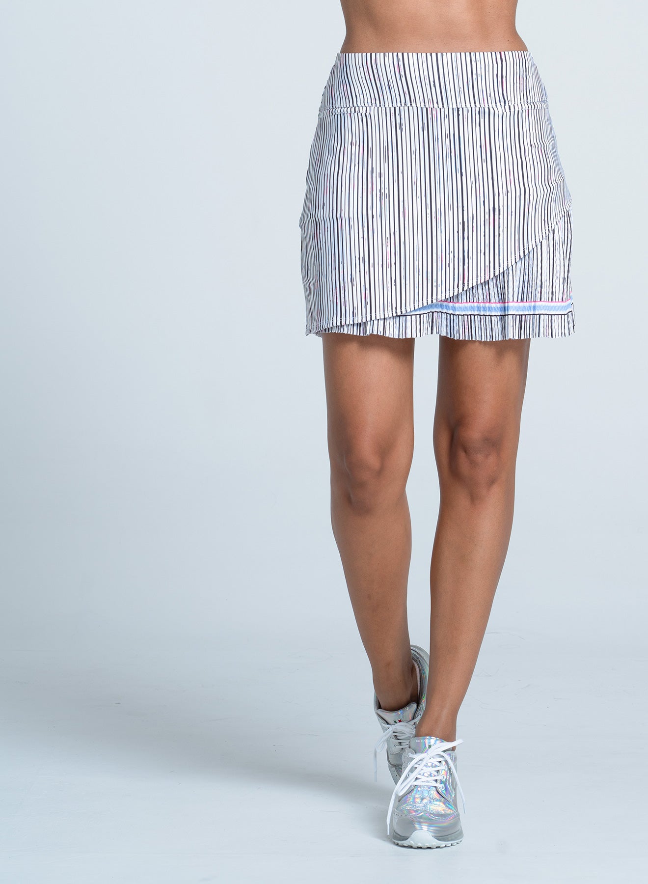 PEEK A BLUE SKORT